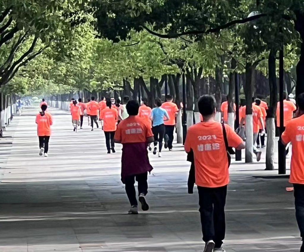 武汉医师协会急诊医师分会2023年，“悦跑越精彩”健康跑活动圆满落幕