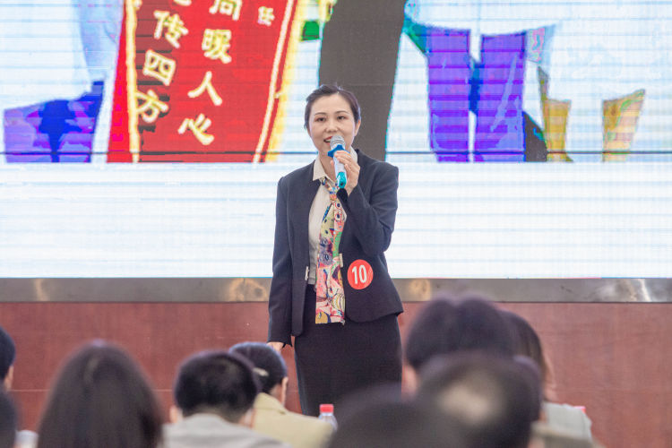 武汉医师协会首届《青年医师说》医学人文演讲比赛举办