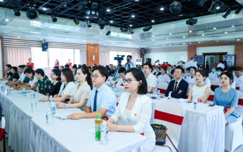 汉阳树下听医“声”，人文传承践仁心，武汉医师协会首届《青年医师说》医学人文演讲比赛举办