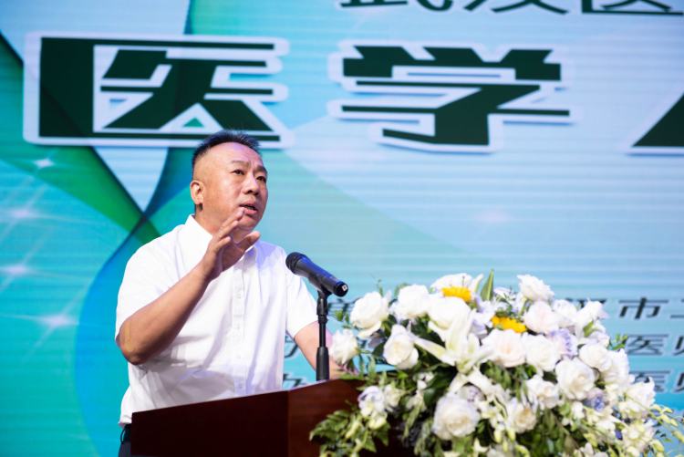 致敬医师！武汉医师协会首届《青年医师说》医学人文演讲比赛决赛在武汉市中心医院杨春湖院区顺利举办
