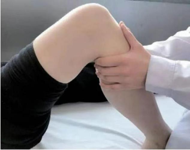 且行且珍膝-前交叉韧带重建术后的康复治疗