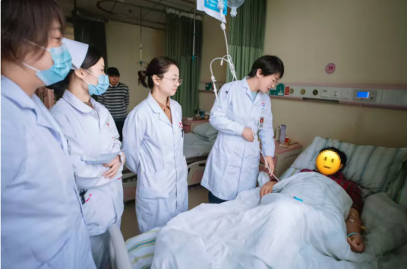 助“孕”健康，守护新生--武汉医师协会遗传与优生医师分会义诊活动江夏行